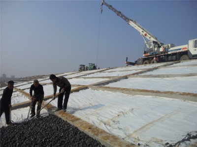 萊西大沽河生態(tài)混凝土施工現場